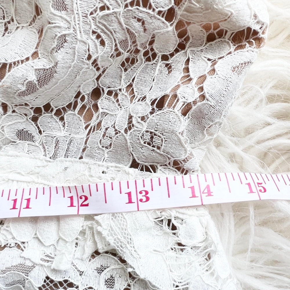 Space 46 The Penny Ruffle High Neck Lace Dress White and Nude Sz M - Picture 9 of 11